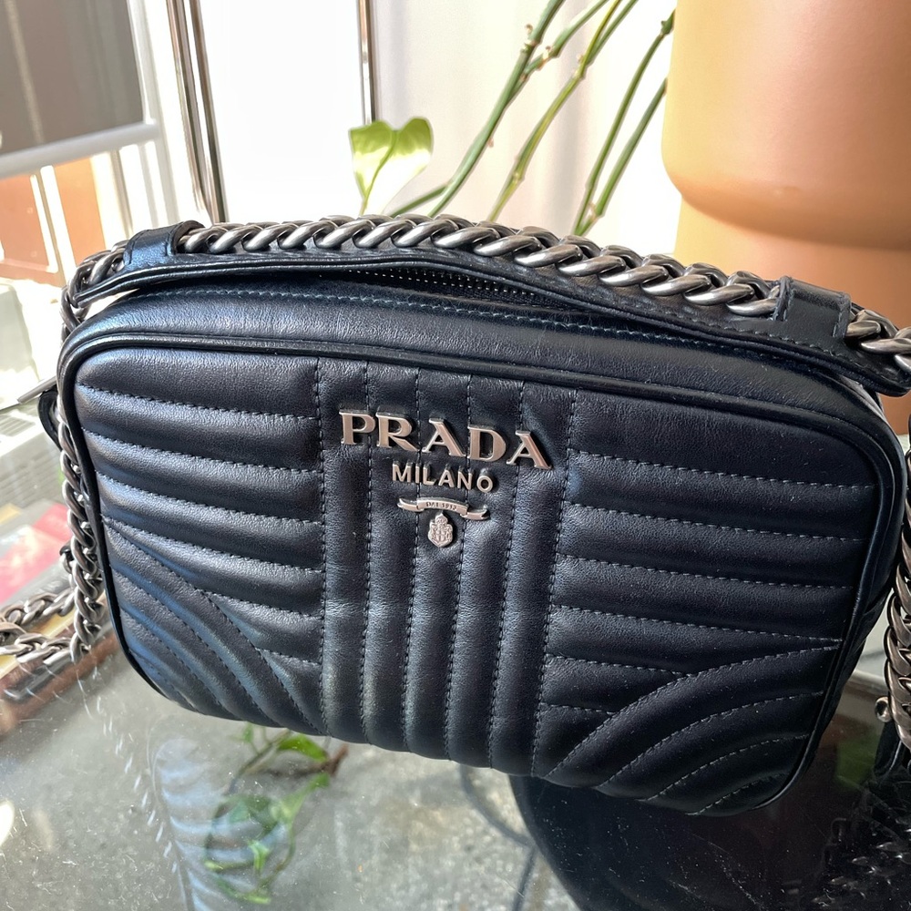 (SOLD) Prada diagramme calf skin camera bag - black